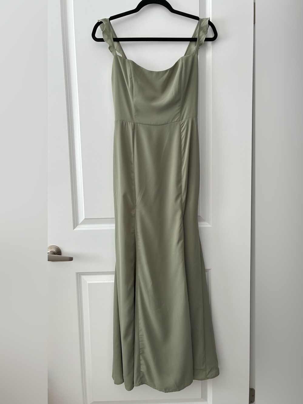 Park & Fifth Size S Bridesmaid Collection Elsey Dress in Sage Green